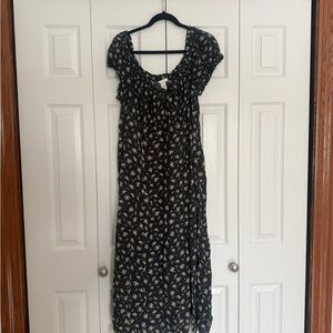 H&M Black and White Floral Maxi Dress